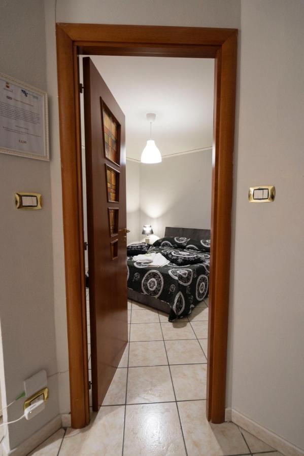 Terrazza Sant Antonio Apartment Napoli Bagian luar foto
